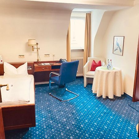 Hotel - Restaurant Traube Neuffen 外观 照片